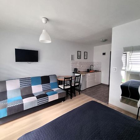 Noclegi U Loni- Pokoje Studio W Zacisznym Centrum Nad Morzem Z Parkingiem Pobierowo Extérieur photo